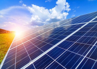 ﻿Agrifotovoltaico: cos'è e come funziona