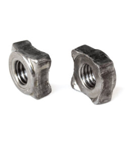 Square weld nuts DIN 928